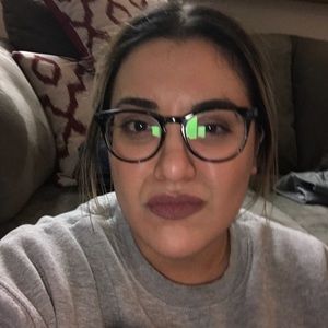 Meet your Posher, Jannet